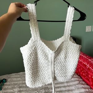 Superrrrr cute cinched tank!